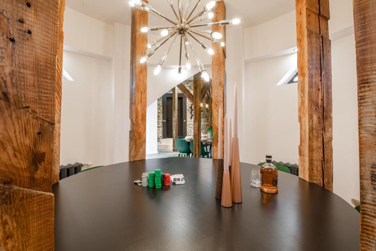 Big Design Apt - Sleeps 12 - Best Location Ryga Zewnętrze zdjęcie